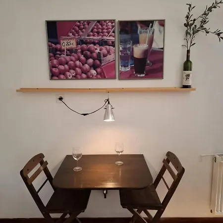 Antony's Elli Apartment *